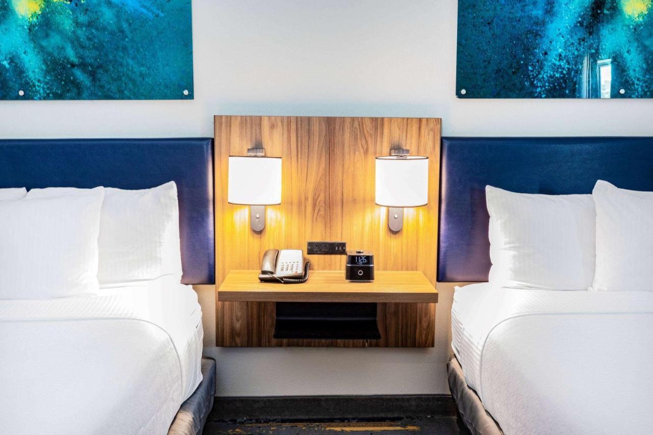 La Quinta Inn & Suites By Wyndham Texas City I 45 Екстериор снимка